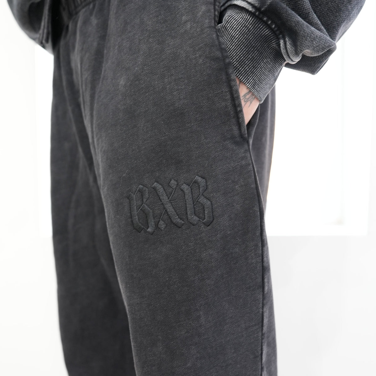BXB Embroidered Sweatpants (CHECK SIZE CHART)